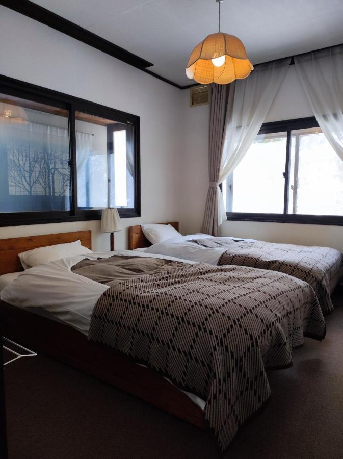 Guest House Zu-Thones Hakuba Buitenkant foto