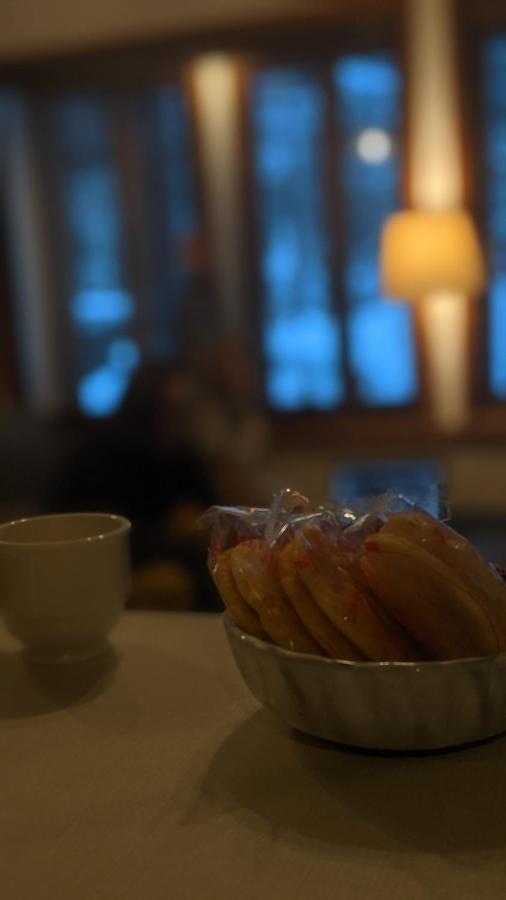 Guest House Zu-Thones Hakuba Buitenkant foto